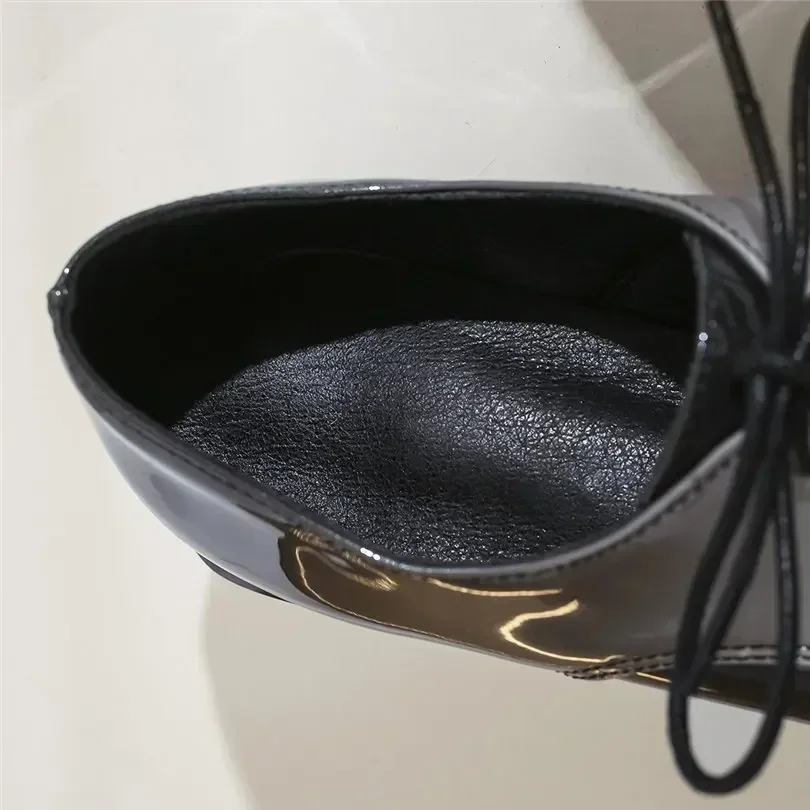 British Women Oxfords Gradient - Patent Leather Oxford 评论和价格