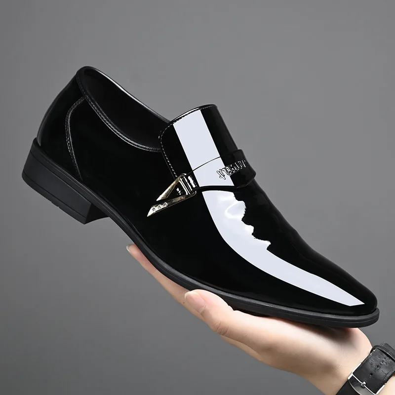 Leather Shoes for Men 2025 New - Patent Leather Oxford 评论和价格